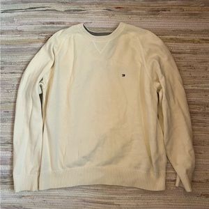 Tommy Hilfiger sweater